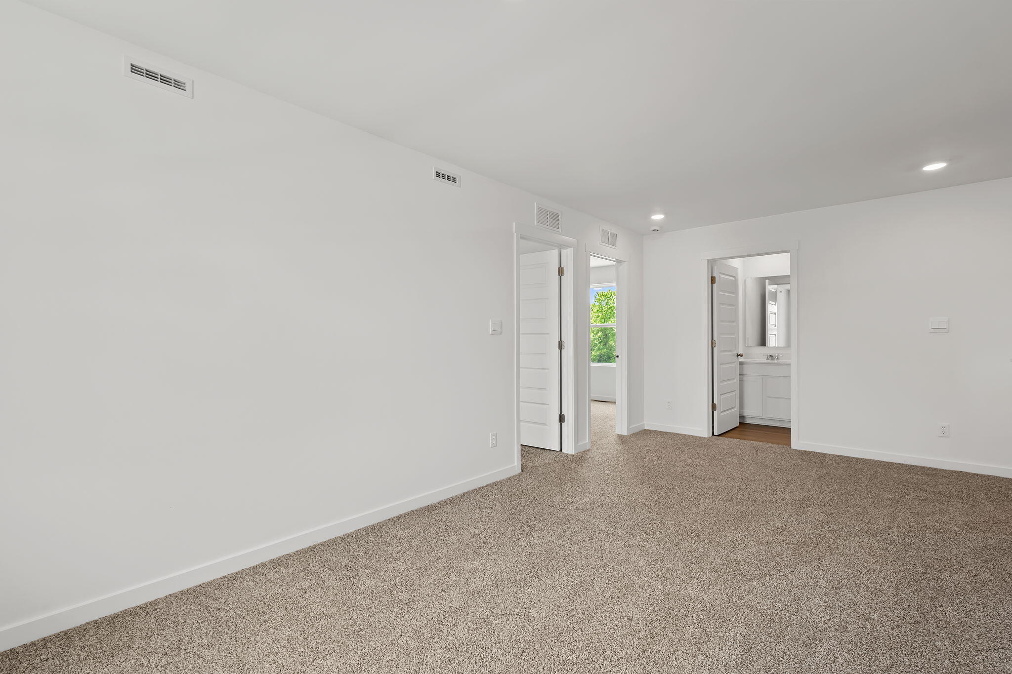 594 Petry Street Hebron, IN 46341 - Photo 10 of 18 a view of an empty room