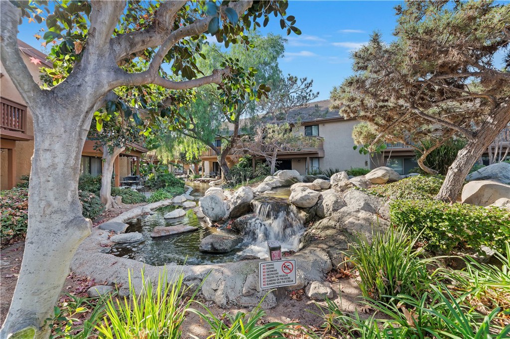 282 Tangelo, Unit 336 Irvine, CA 92618 - Photo 18 of 27