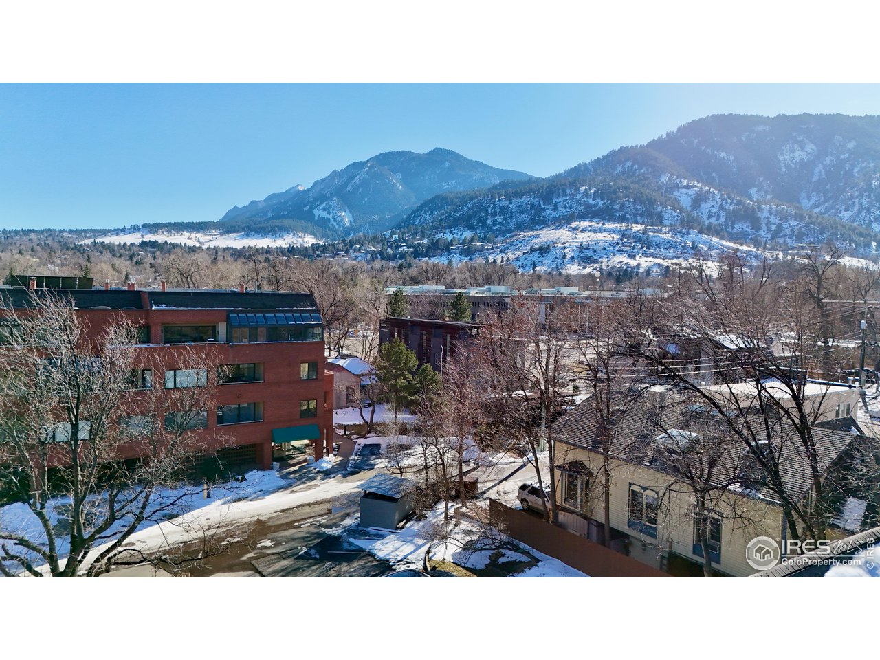 620 Pearl Street, Unit E Boulder, CO 80302 - Photo 30 of 37 a view of city and mountain