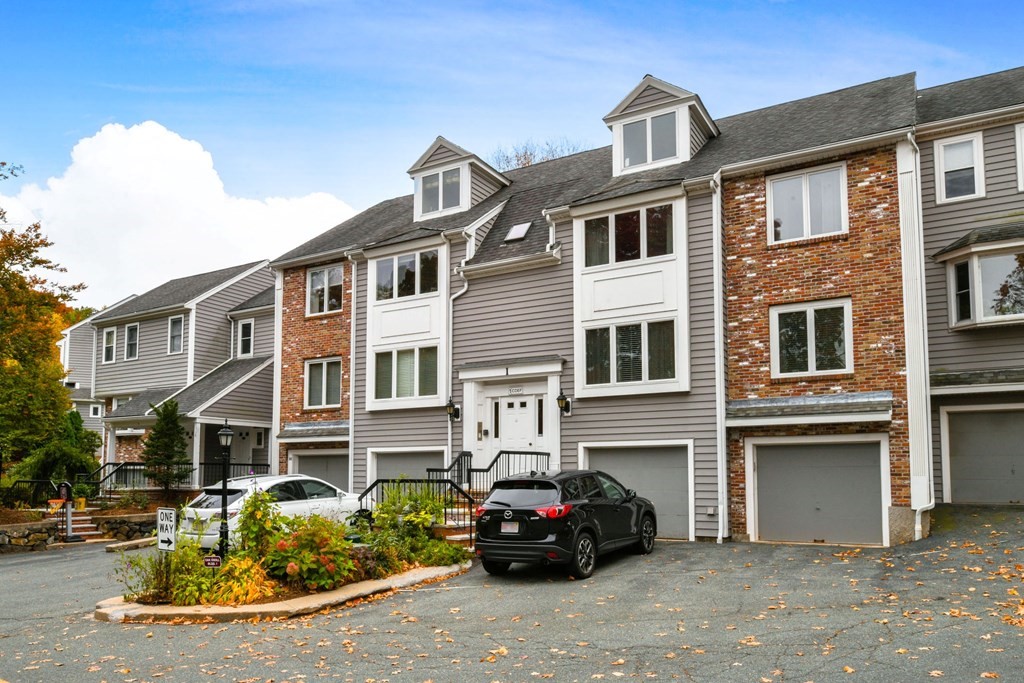 84 Walpole Street, Unit 1E Canton, MA 02021 - Photo 1 of 28 Gallery Image 1