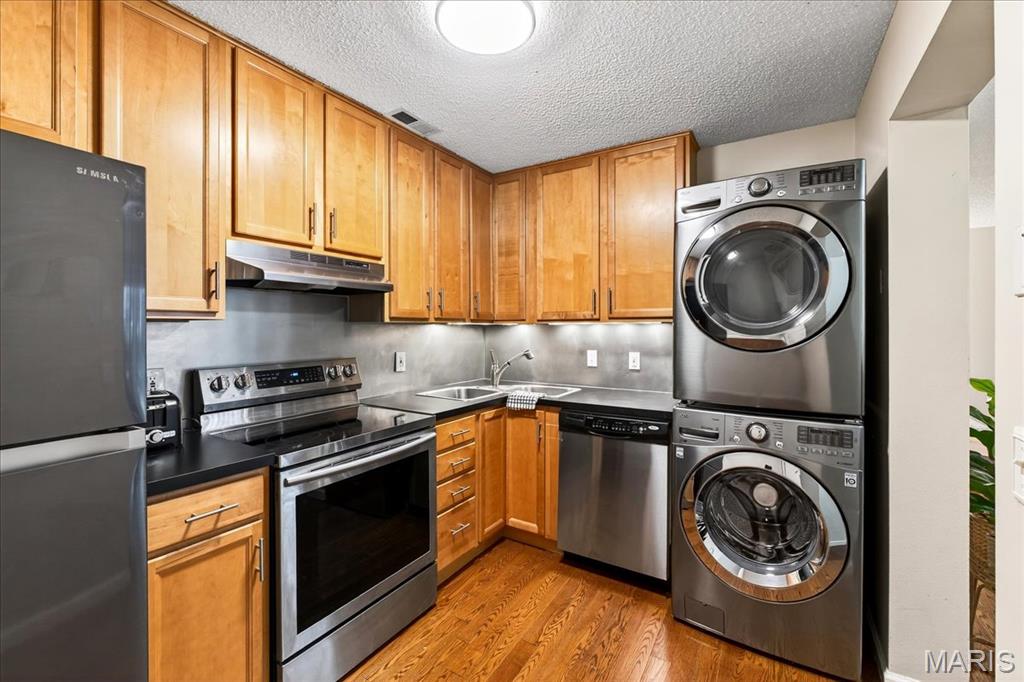 1540 High School Drive Brentwood, MO 63144 - Photo 11 of 24