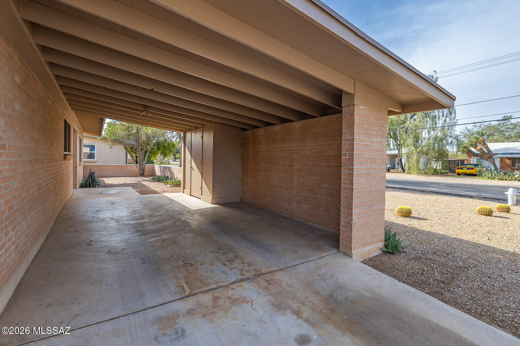 2508 East Halcyon Road Tucson, AZ 85716 - Photo 3 of 22 Gallery Image 3