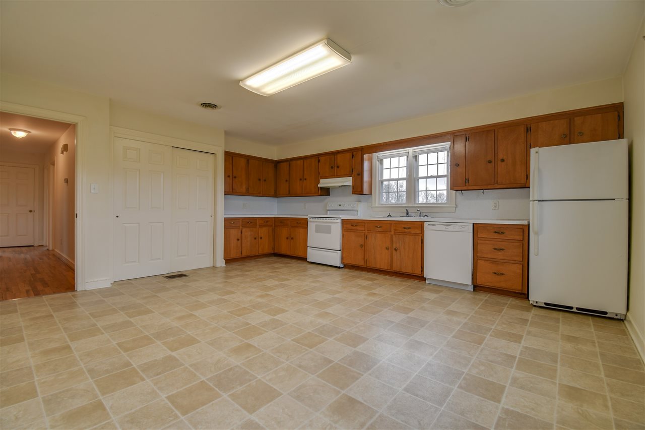 2041 Barterbrook Road Staunton, VA 24401 - Photo 6 of 30 a view of kitchen and window