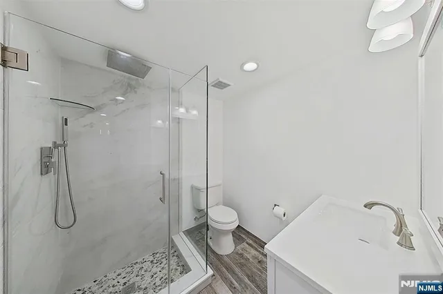 $595,000 | 127 Iozia Terrace, Elmwood Park, NJ 07407