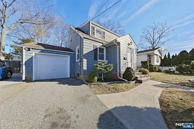 $595,000 | 127 Iozia Terrace, Elmwood Park, NJ 07407
