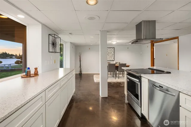 $2,348,000 | 3604 Serene Way, Lynnwood, WA 98087