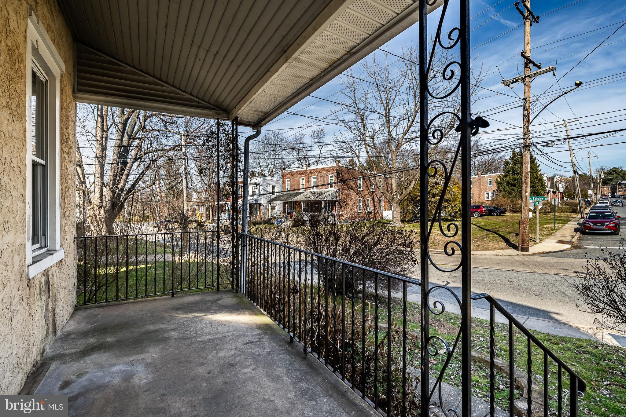 235 Fairview Road Crum Lynne, PA 19022 - Photo 3 of 33 Gallery Image 3