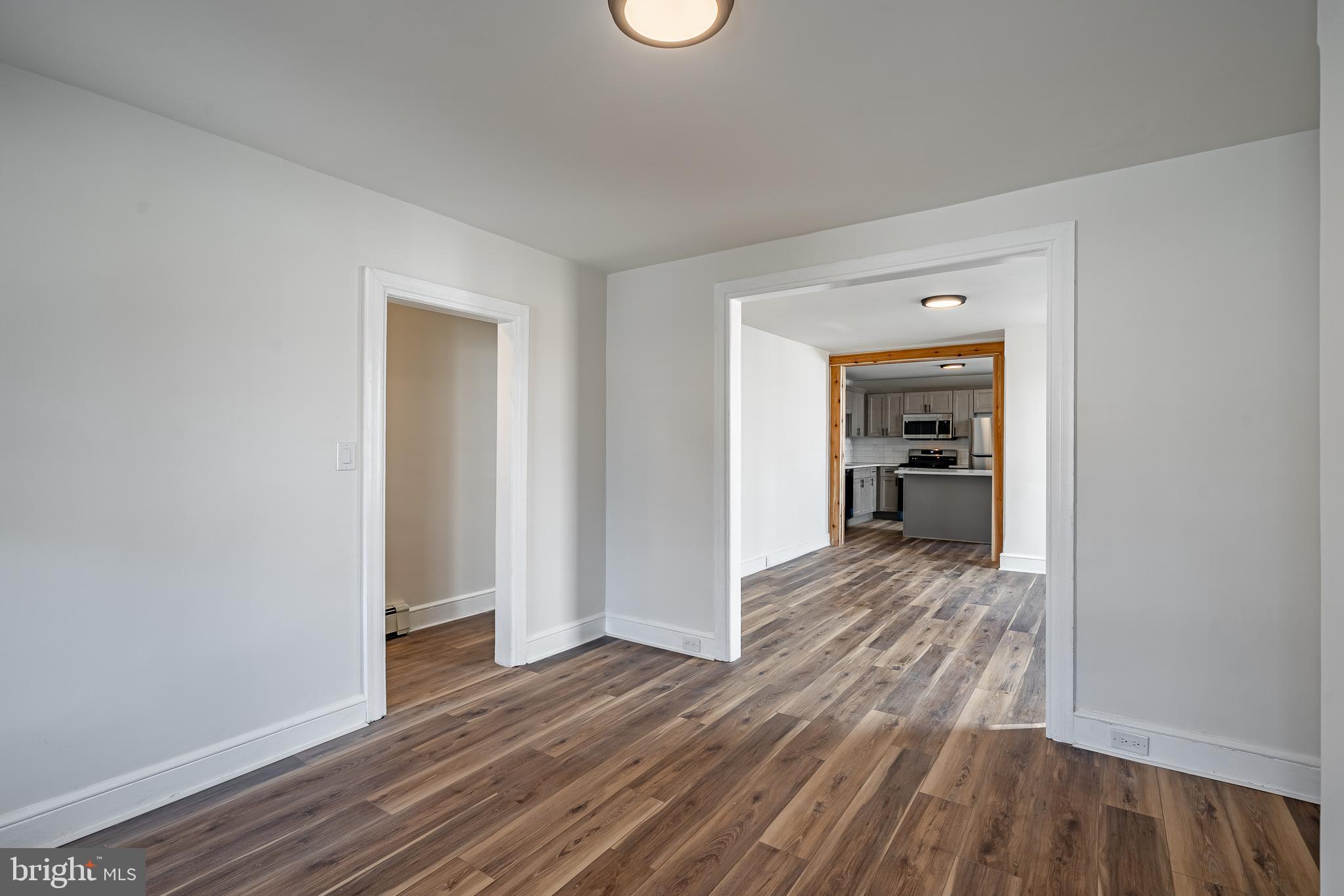 235 Fairview Road Crum Lynne, PA 19022 - Photo 5 of 33 Gallery Image 5