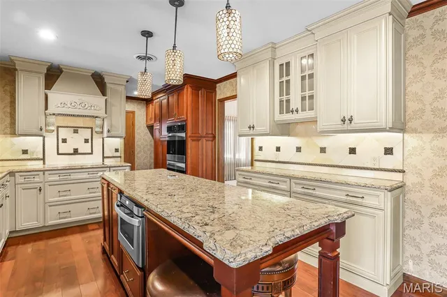 $439,900 | 106 Vine Street, Marble Hill, MO 63764