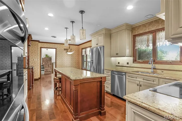 $439,900 | 106 Vine Street, Marble Hill, MO 63764