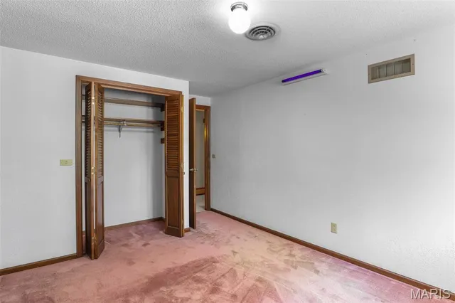 $439,900 | 106 Vine Street, Marble Hill, MO 63764