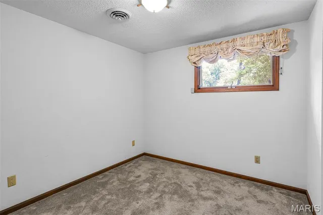 $439,900 | 106 Vine Street, Marble Hill, MO 63764