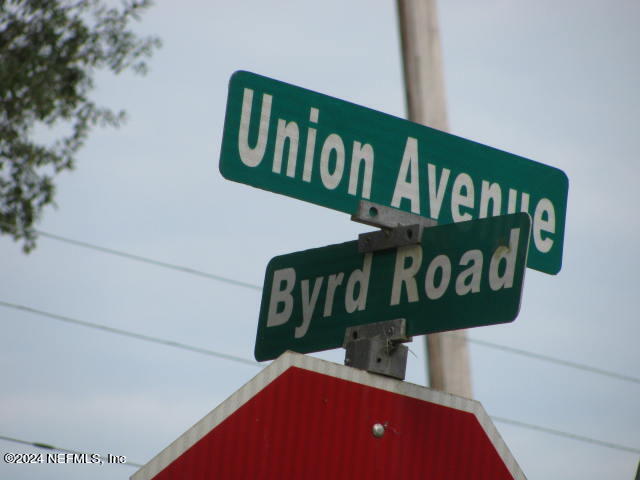 208 Clear Lake Road Crescent City, FL 32112 - Photo 5 of 14 POST ON UNION AVENUE IMG_0046