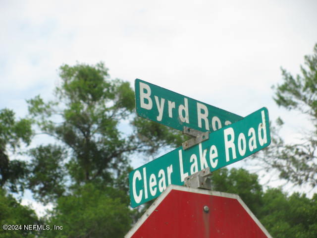 208 Clear Lake Road Crescent City, FL 32112 - Photo 6 of 14 CLEAR LAKE RD POST IMG_0044