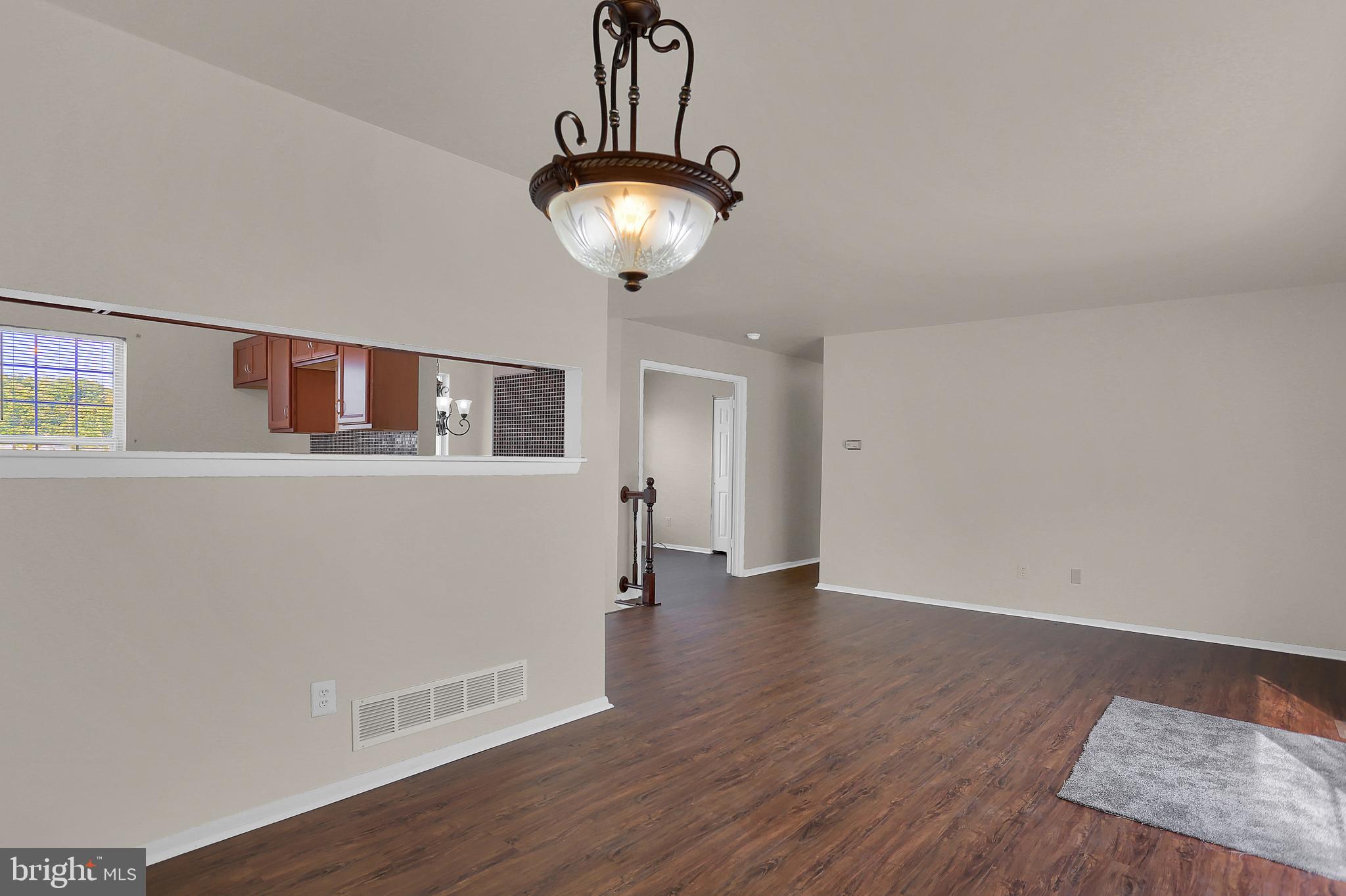 12945 Cunninghill Cove Road Baltimore, MD 21220 - Photo 12 of 35 Open DR/LR