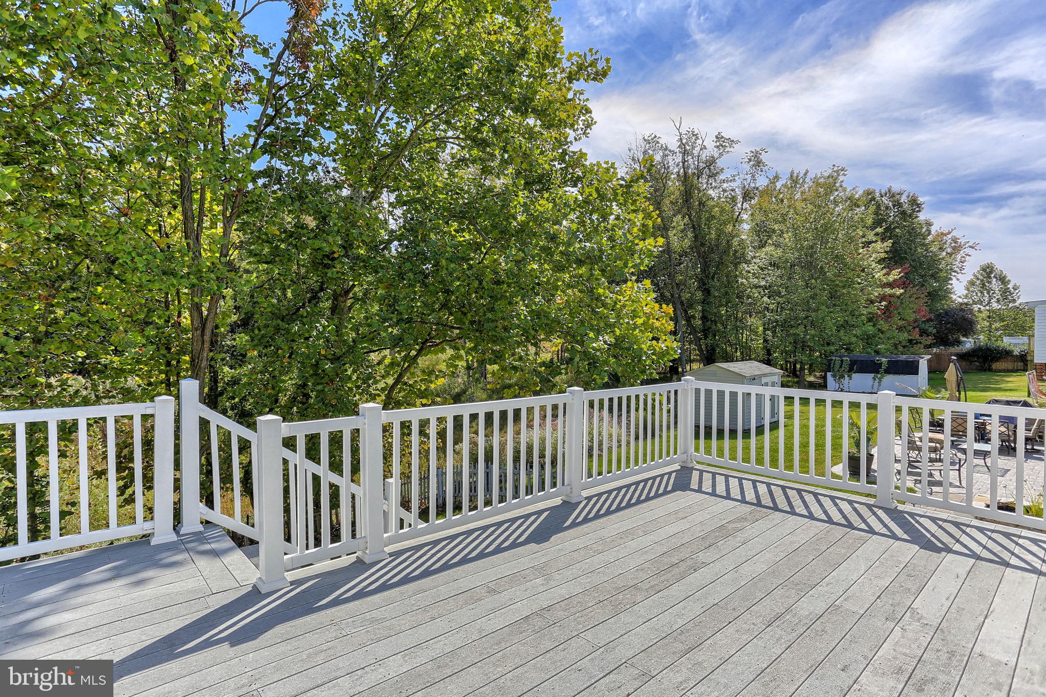 12945 Cunninghill Cove Road Baltimore, MD 21220 - Photo 5 of 35 Beautiful Trex deck