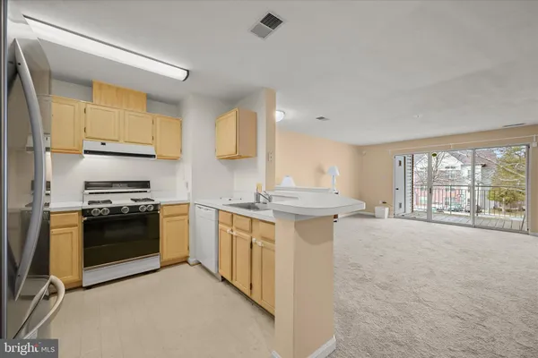 $230,000 | 3553 Floating Leaf Lane, Unit D201, Laurel, MD 20724