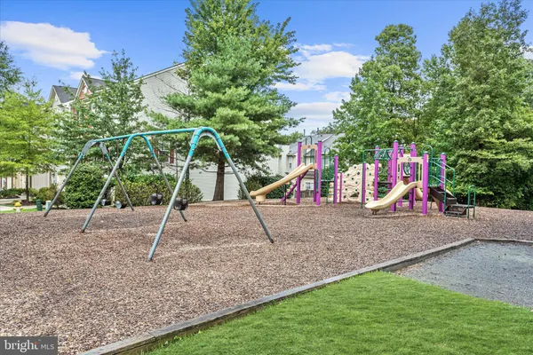 $230,000 | 3553 Floating Leaf Lane, Unit D201, Laurel, MD 20724