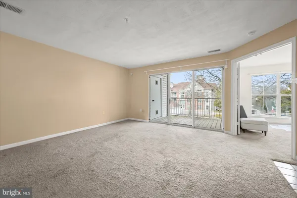 $230,000 | 3553 Floating Leaf Lane, Unit D201, Laurel, MD 20724