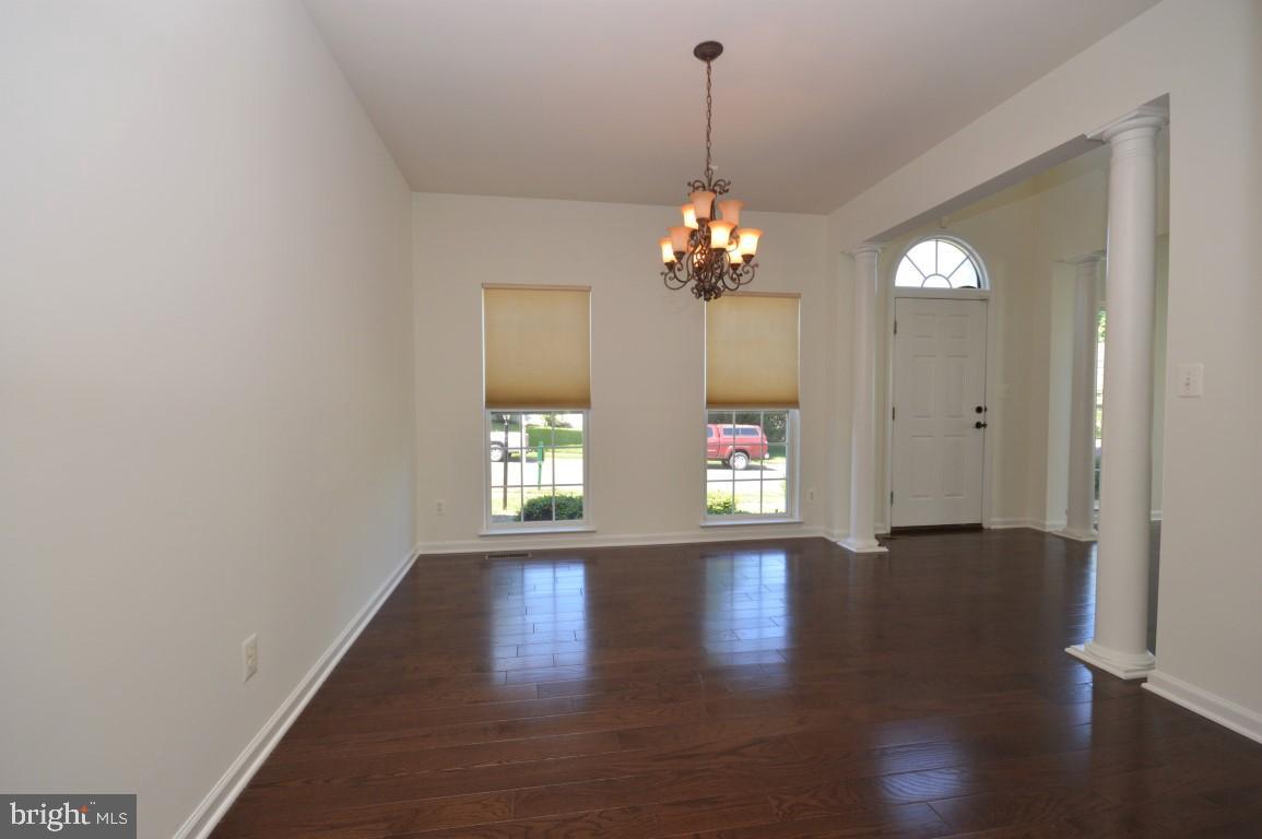 14444 Clubhouse Road Gainesville, VA 20155 - Photo 15 of 42 Formal Dining Room w/Oversize Windows