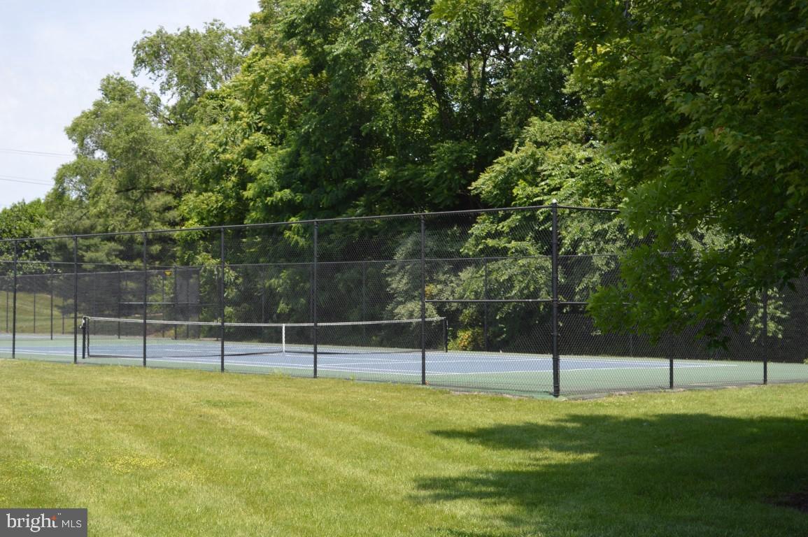 14444 Clubhouse Road Gainesville, VA 20155 - Photo 39 of 42 Tennis Court