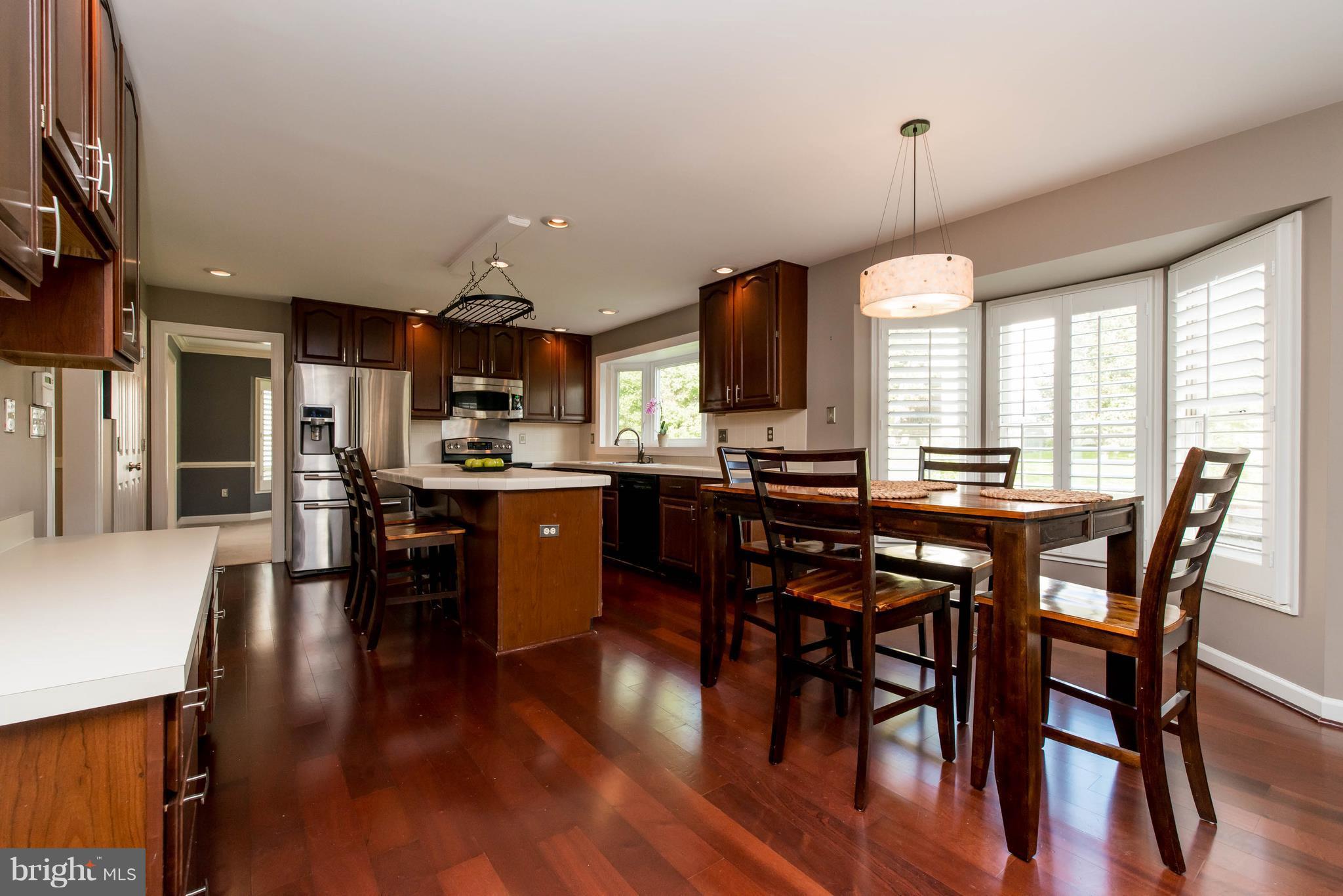 8386 Autumn Rust Road Ellicott City, MD 21043 - Photo 10 of 30 Kitchen