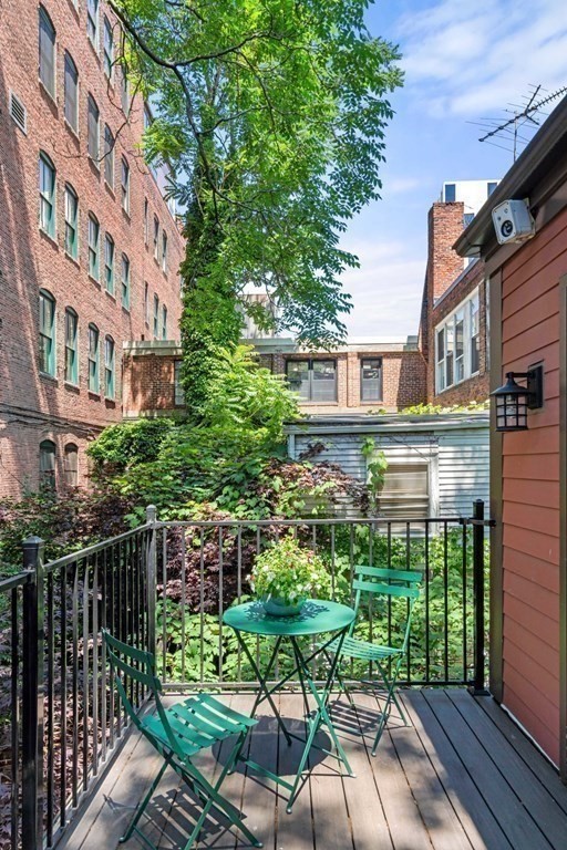 34 Church Street Boston, MA 02116 - Photo 11 of 34