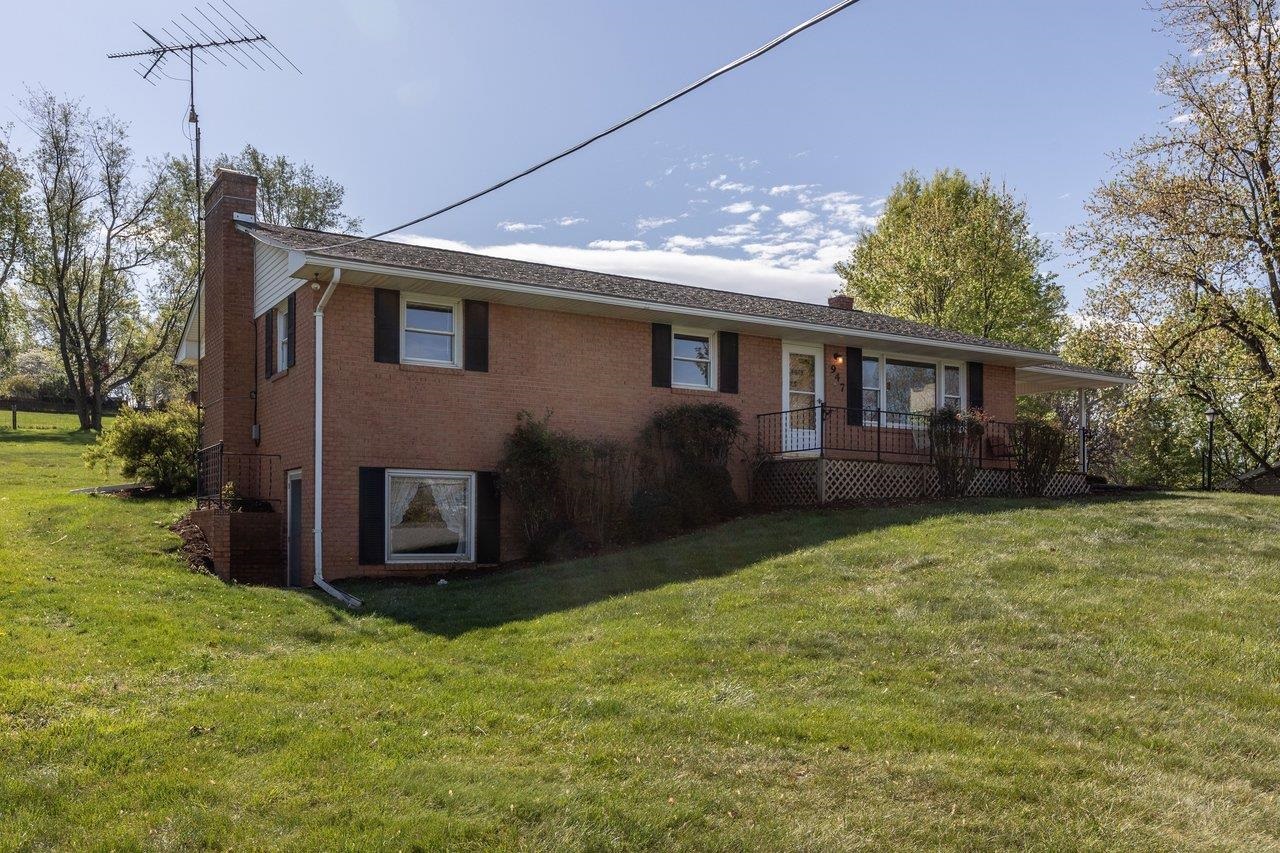 947 Greendale Road Harrisonburg, VA 22801 - Photo 39 of 54 Gallery Image 39