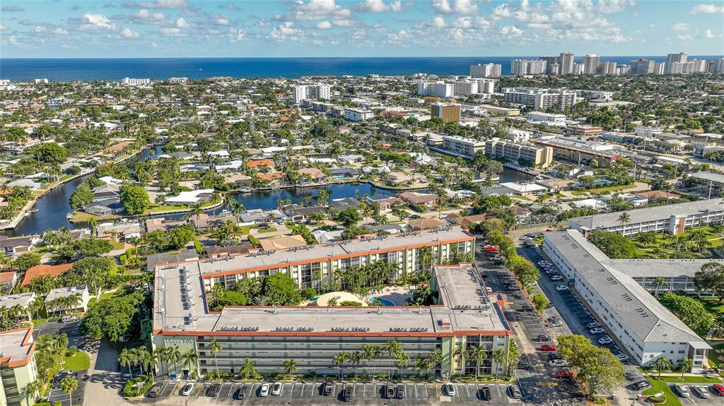 5300 Northeast 24th Terrace, Unit 416C Fort Lauderdale, FL 33308 - Photo 25 of 26 a view of a city