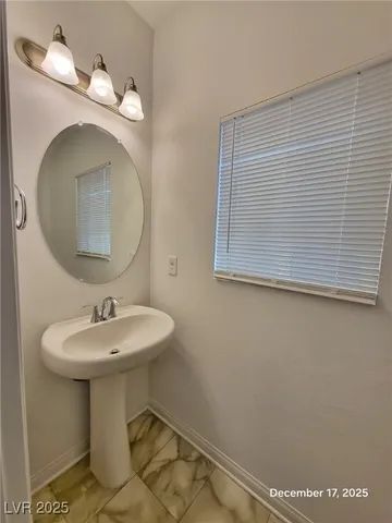 $2,450 | 5878 Aurora Gold Avenue, Las Vegas, NV 89141