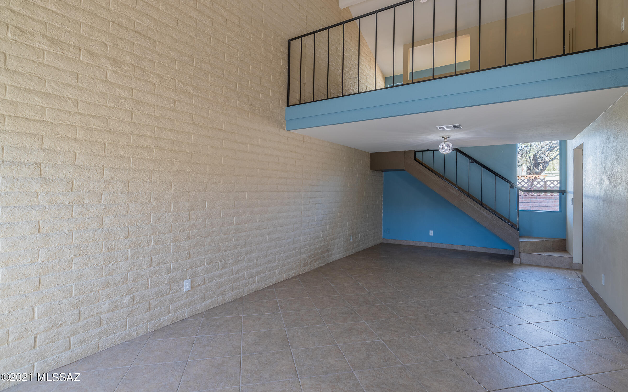 4319 East Allison Road Tucson, AZ 85712 - Photo 5 of 30