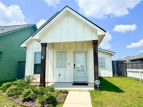 $1,750 | 110 B Bozeman Trail, Scott, LA 70583