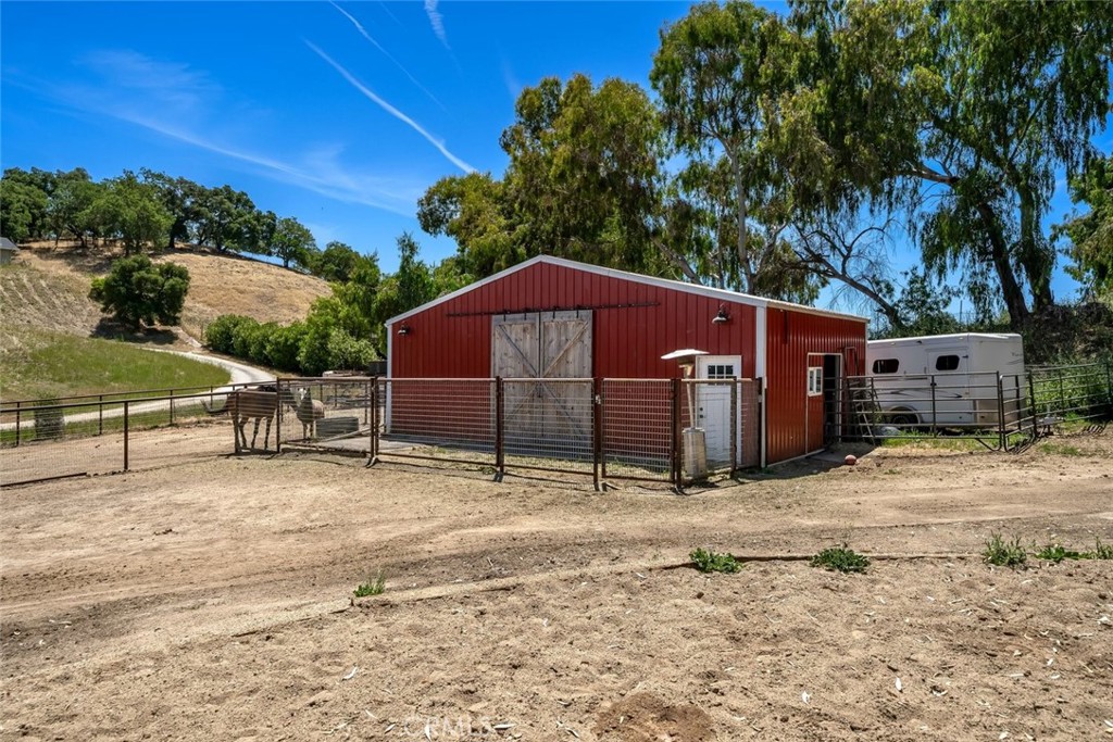 6115 Portola Road Atascadero, CA 93422 - Photo 49 of 64