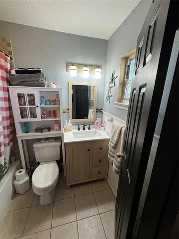 $350,000 | 210 Davis Ranch Road, Alvarado, TX 76009