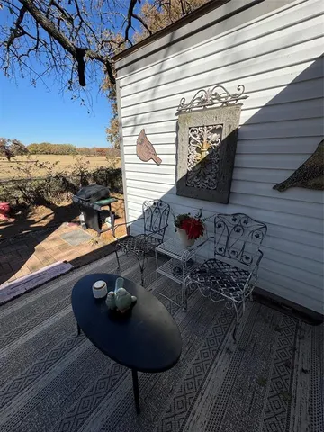 $350,000 | 210 Davis Ranch Road, Alvarado, TX 76009