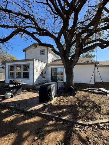 $350,000 | 210 Davis Ranch Road, Alvarado, TX 76009