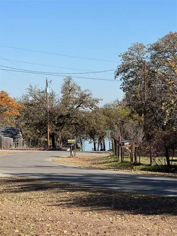 $350,000 | 210 Davis Ranch Road, Alvarado, TX 76009