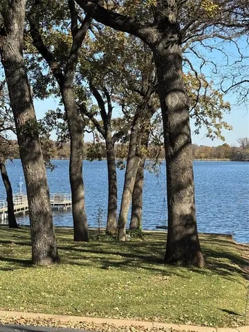 $350,000 | 210 Davis Ranch Road, Alvarado, TX 76009