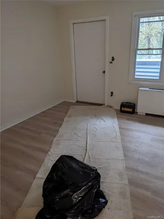 $2,300 | 10 Wild Oaks Road, Unit 124, Goldens Bridge, NY 10526