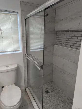 $2,300 | 10 Wild Oaks Road, Unit 124, Goldens Bridge, NY 10526