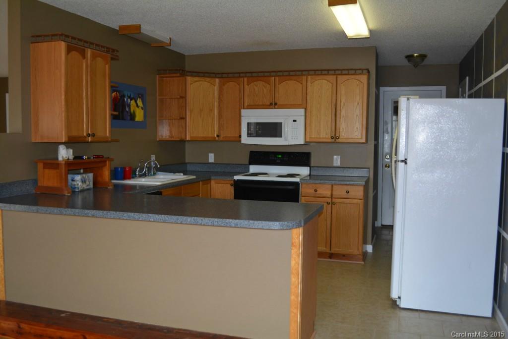 3394 Gordon Road York, SC 29745 - Photo 5 of 24 Gallery Image 5
