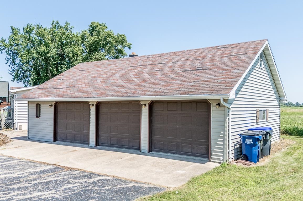 N5690 Boelter Road Shiocton, WI 54170 - Photo 31 of 48