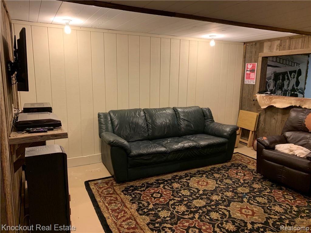 6101 Riverview Road Vassar, MI 48768 - Photo 15 of 21