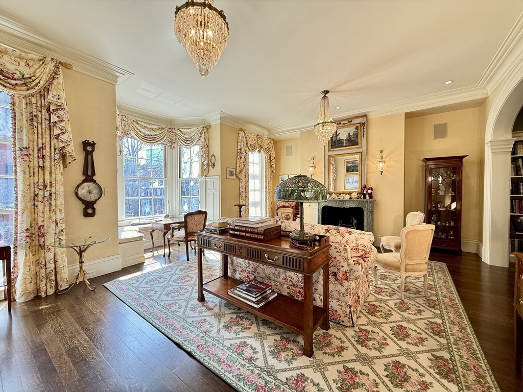 79 Pinckney Street Boston, MA 02114 - Photo 5 of 20