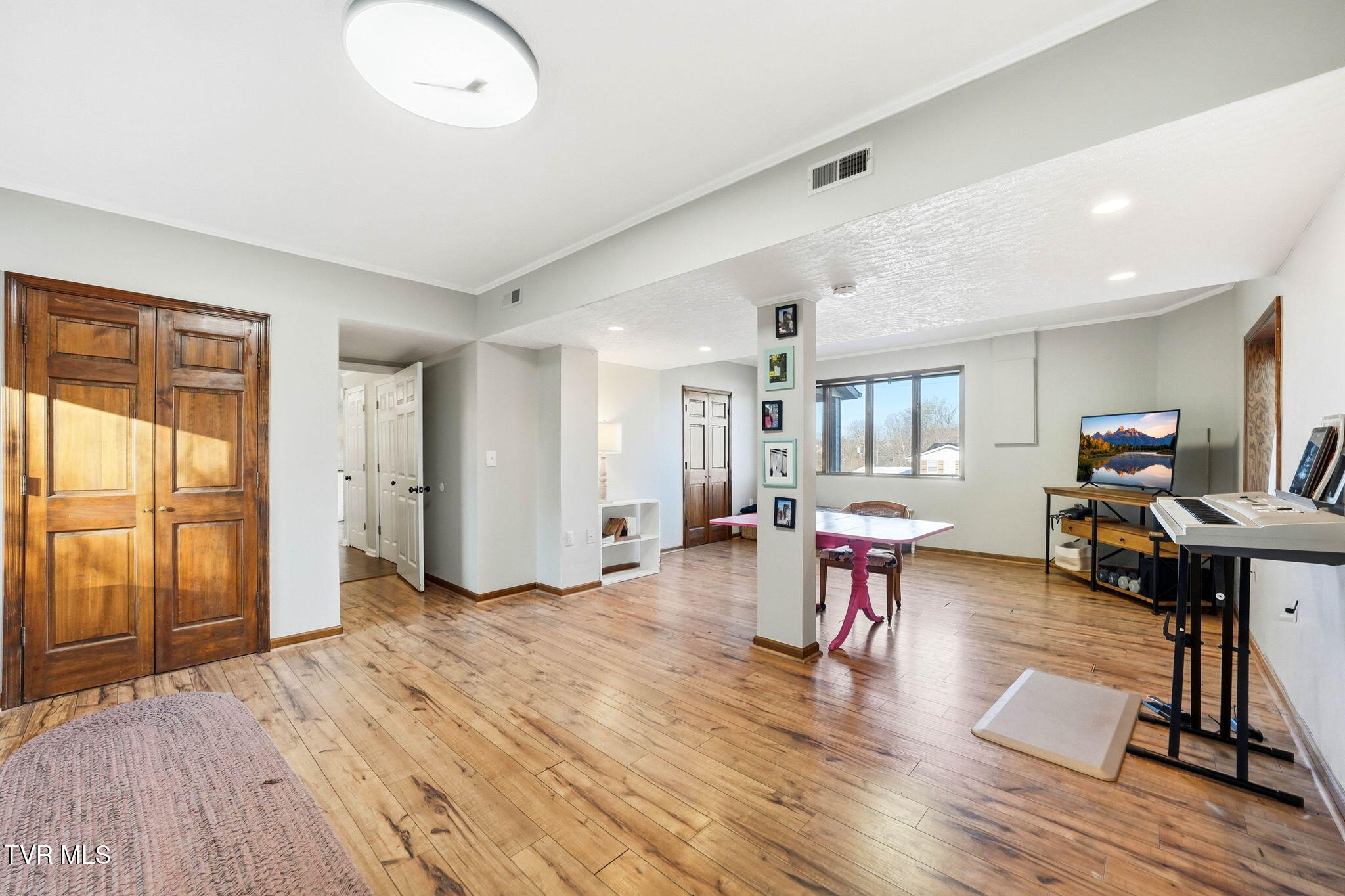 297 Beaver Road Bluff City, TN 37618 - Photo 14 of 36 IMG_5390