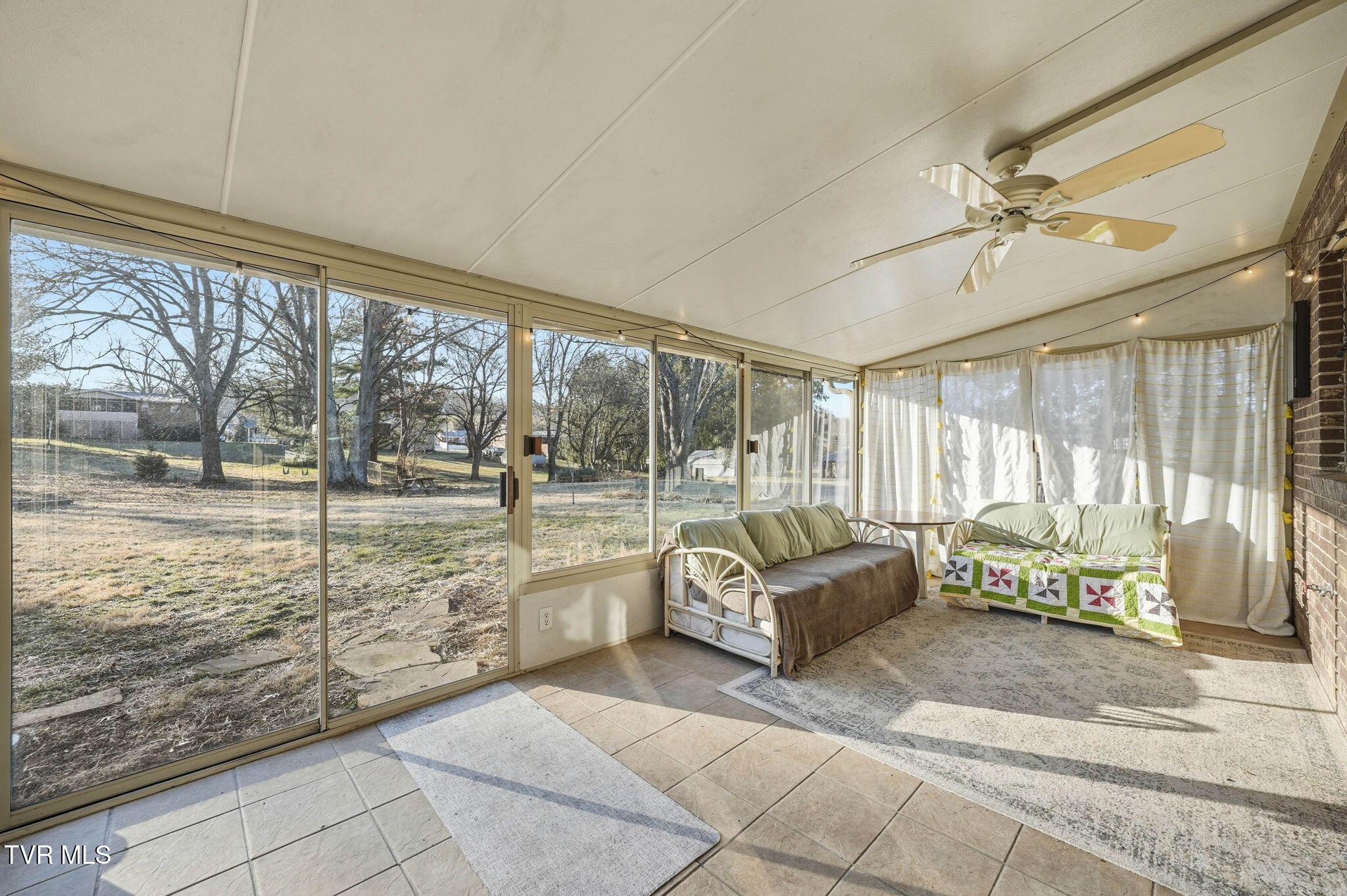 297 Beaver Road Bluff City, TN 37618 - Photo 15 of 36 IMG_5375