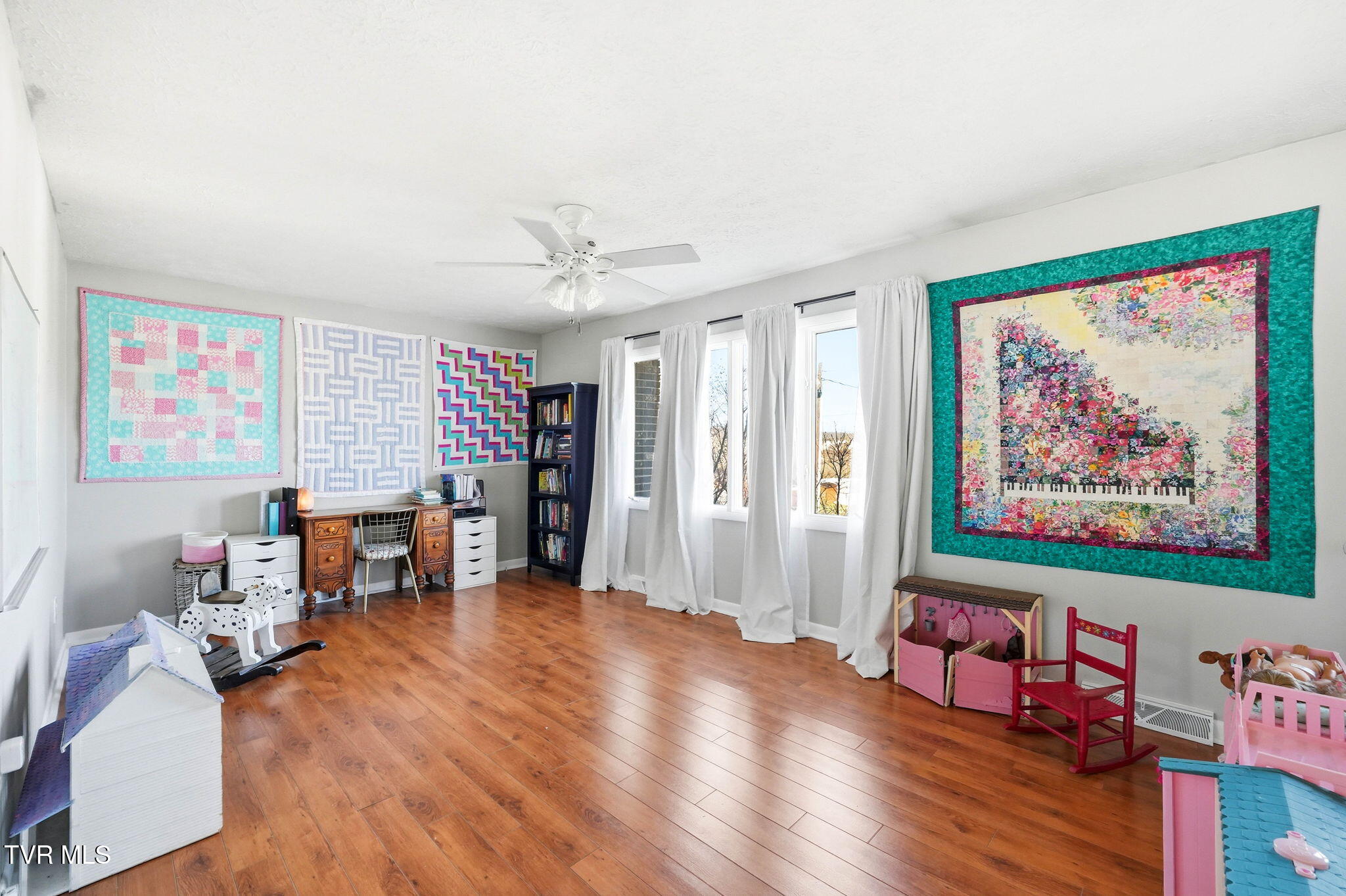 297 Beaver Road Bluff City, TN 37618 - Photo 21 of 36 IMG_5384