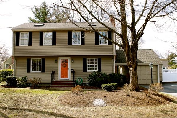 23 Willard Road Reading, MA 01867 - Photo 1 of 23 Gallery Image 1