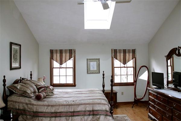23 Willard Road Reading, MA 01867 - Photo 16 of 23 Gallery Image 16