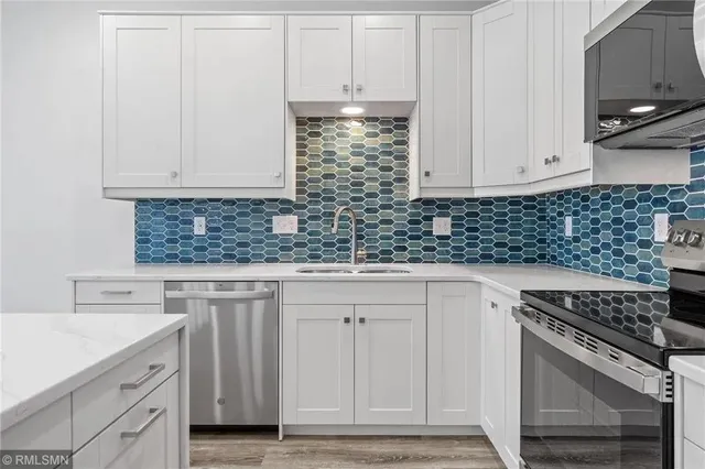 $2,295 | 425 West 8th Street, Unit 21, New Richmond, WI 54017